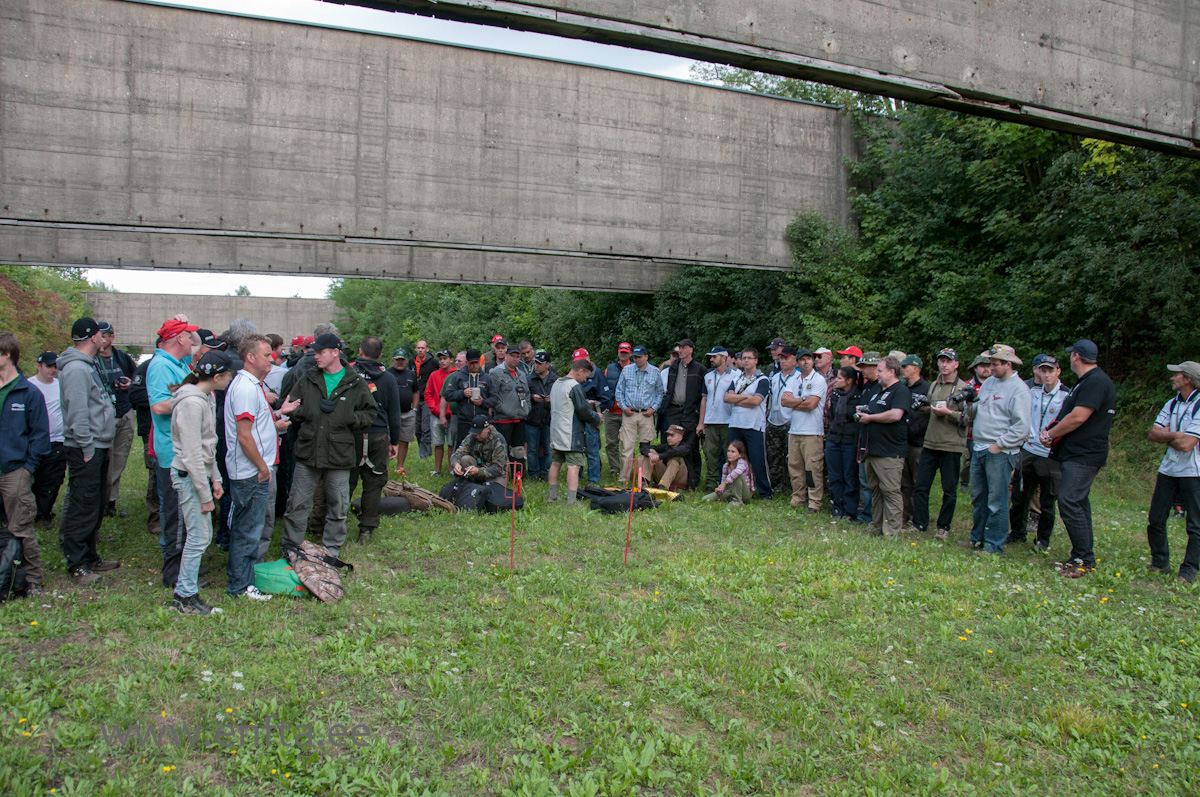 Shoot-off in PCP and Springer category near Red Zero range